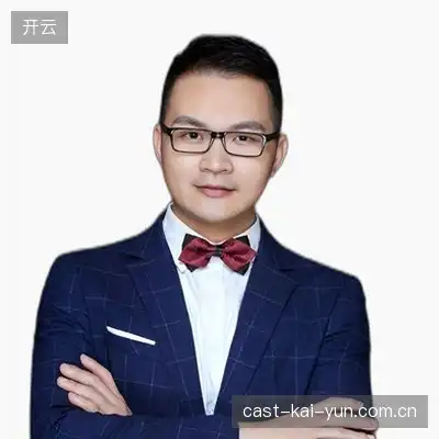 潘强